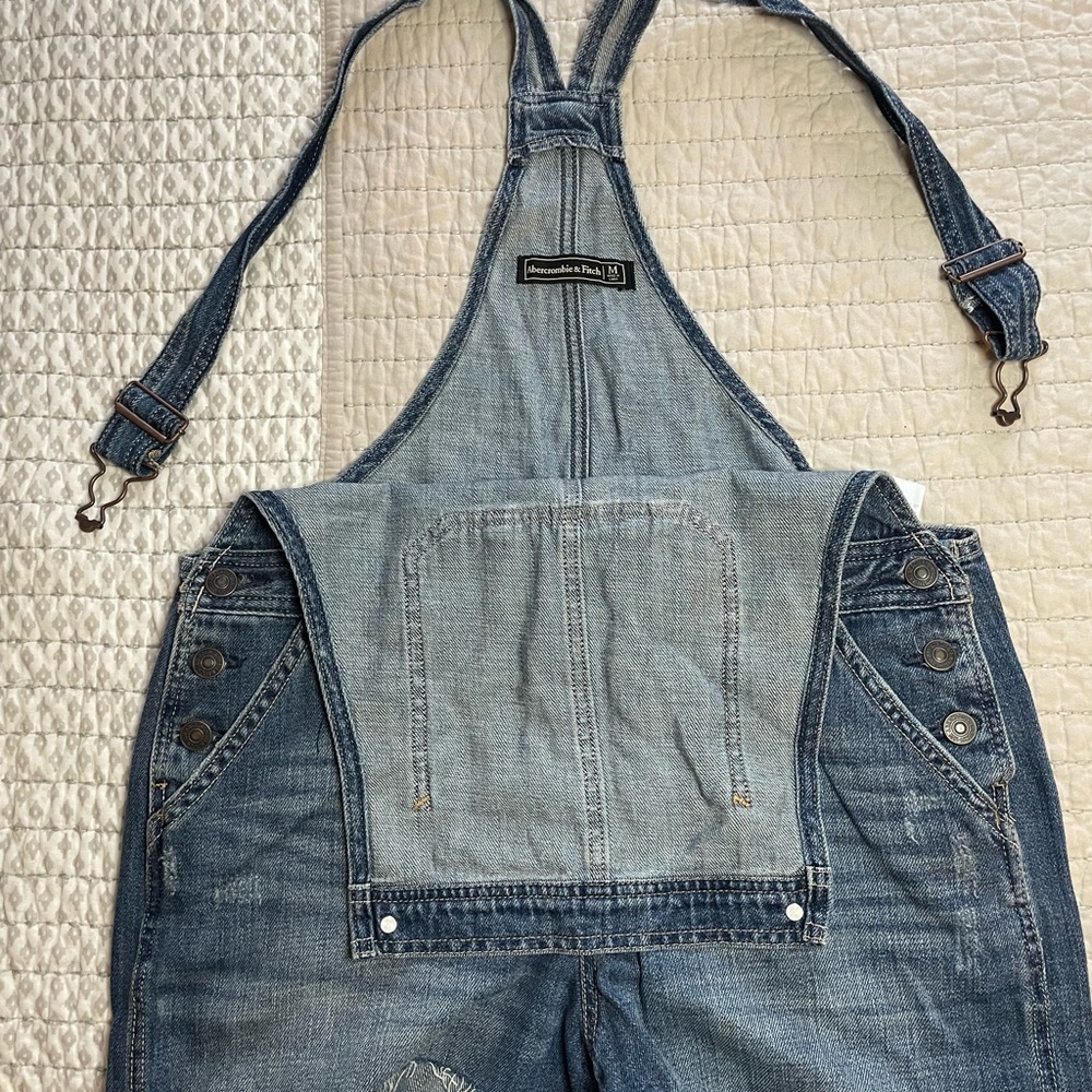 Abercrombie , short overall ,size medium